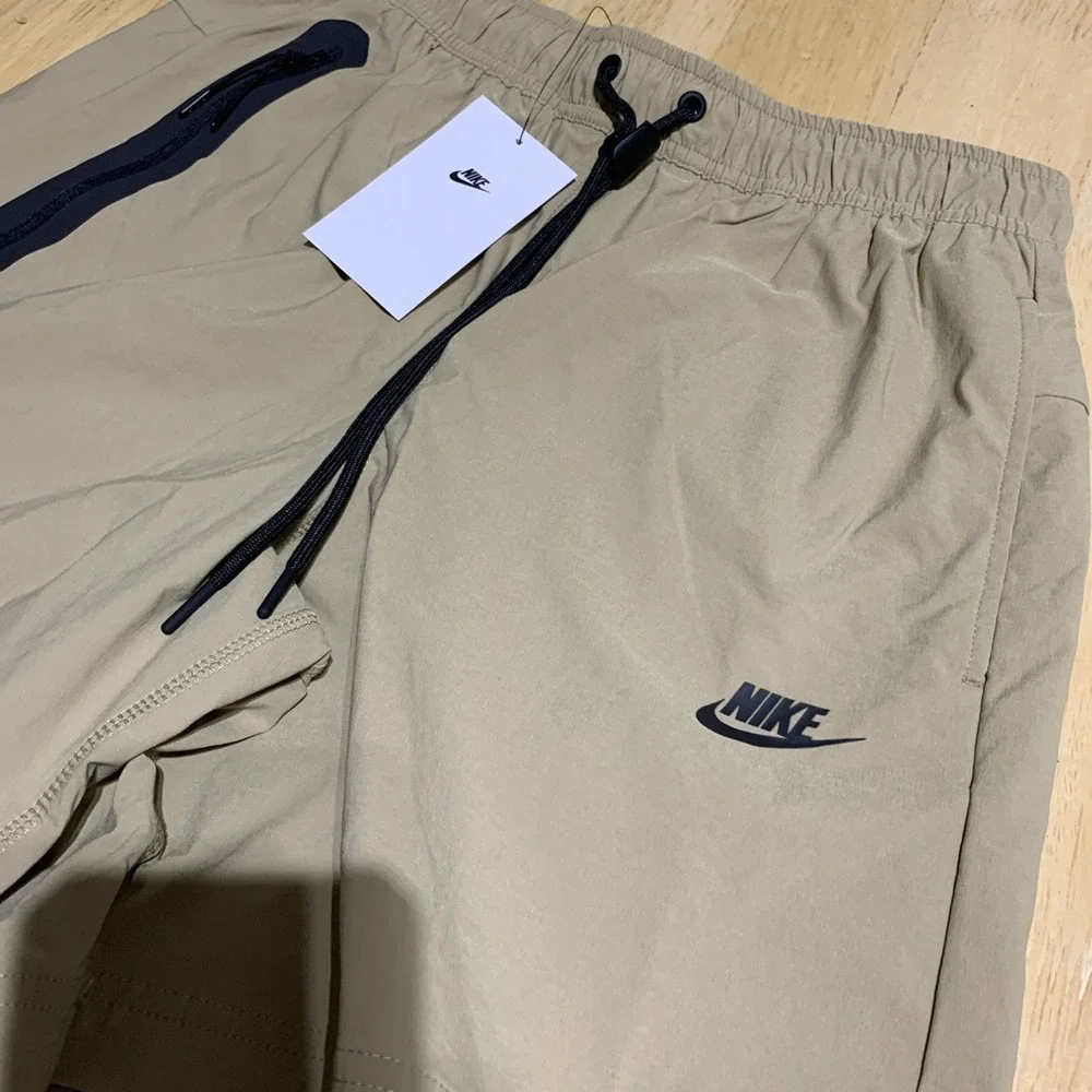 Nike‎ Tech Woven Shorts Casual Lounge Athletic HQ0470-297 Khaki  Tan $85 Men's S